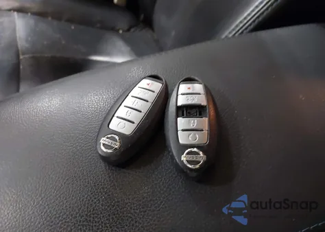 2017 Nissan Altima 2.5 Sr из США, поврежденный, VIN 1N4AL3AP0HC487662